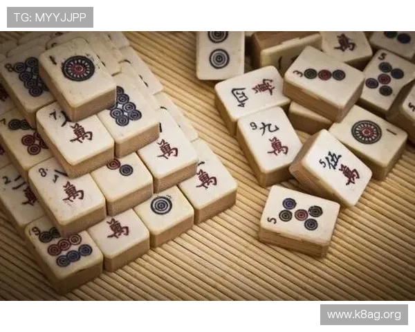 掌握梭哈扑克牌的玩法流程与技巧,成为牌场中的赢家高手